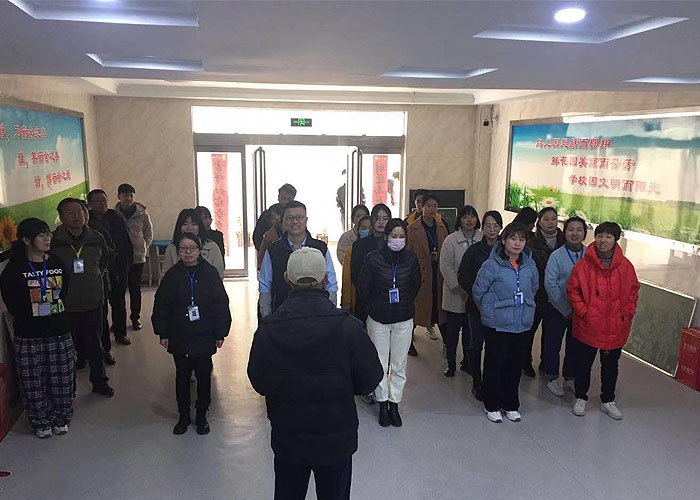 宿舍连着千万家，宽敞整洁净如画