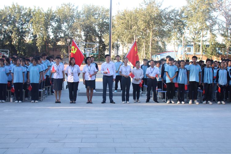 喜迎二十大，红歌颂祖国——洛阳东方理工实验学校红歌比赛